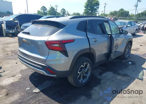 2024 Chevrolet Trax Fwd Lt z USA, uszkodzony, nr VIN KL77LHE25RC229412